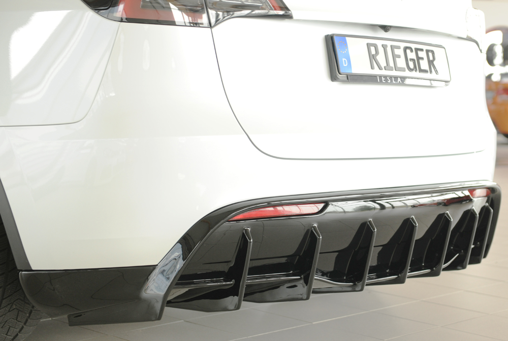 Diffuser Tesla Model Y Rieger Glans Zwart