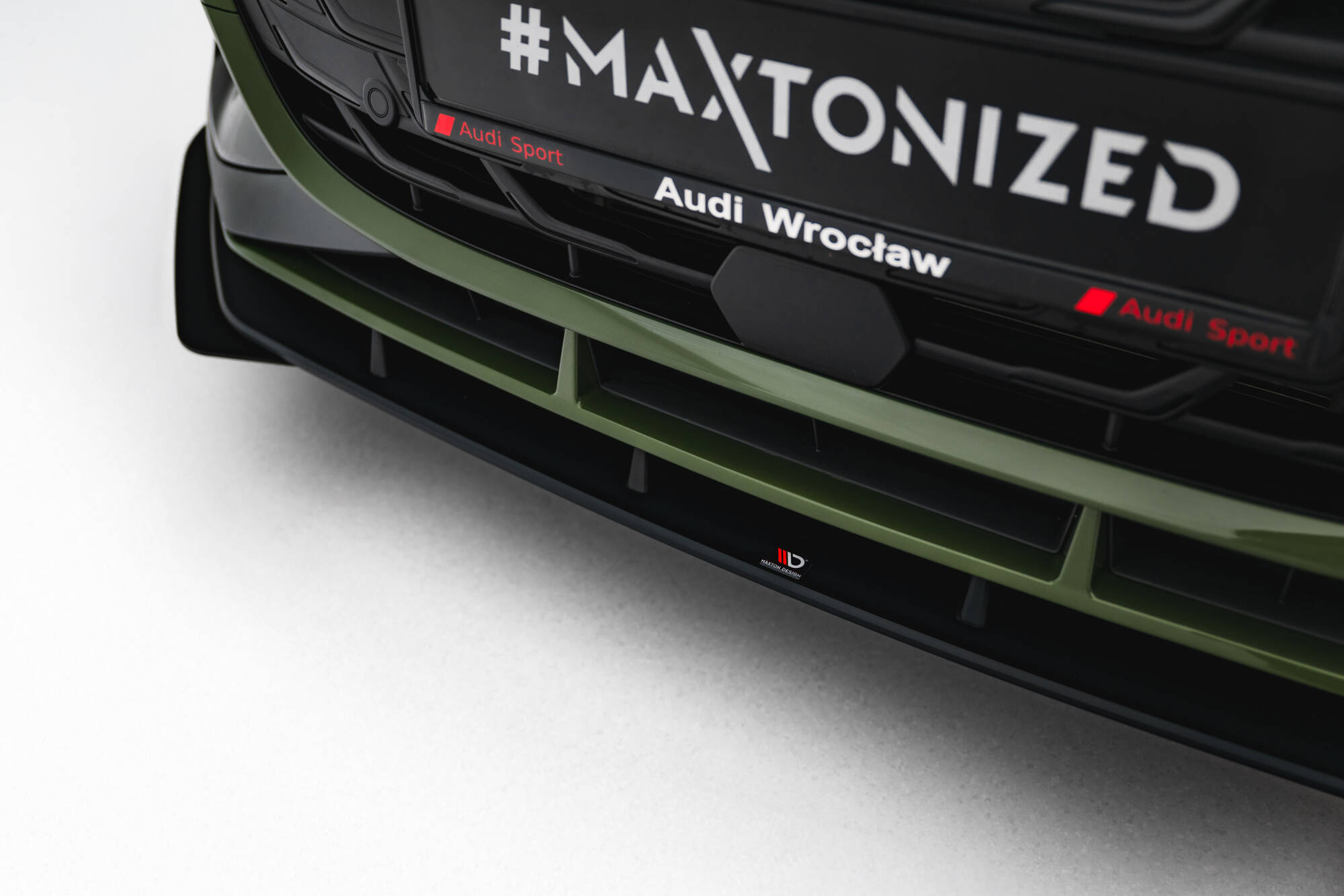 Street Pro Voorspoiler V.1 + Flaps Audi S3 / A3 S-line 8Y Facelift Maxton Glanzend zwart
