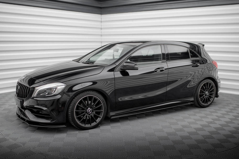 Zijskirts Street Pro Mercedes A Klasse AMG Line / A45 AMG W176 Maxton