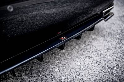 Diffuser Lexus LS Mk4 Facelift Glans Zwart