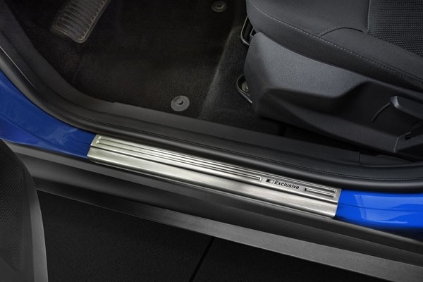 Instaplijsten FORD FOCUS III combi "EXCLUSIVE" print, relief lij