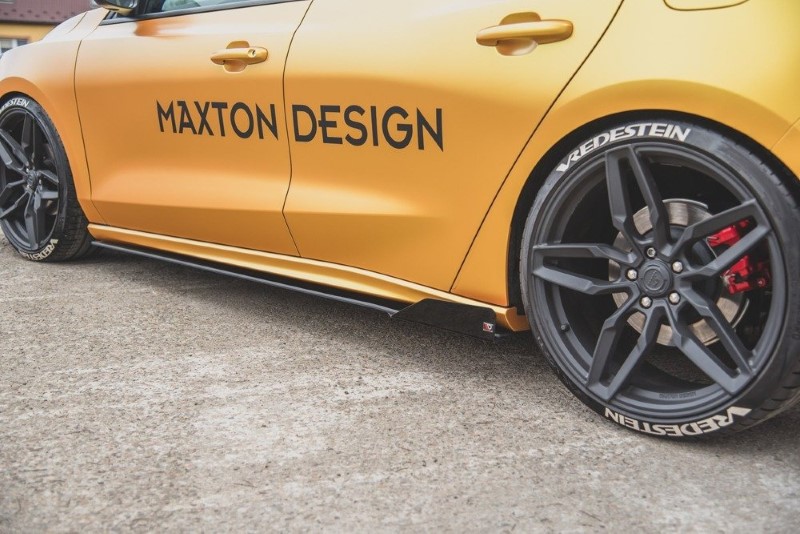 Duurzame Zijskirts Diffusers + Kleppen Ford Focus ST / ST-Line Mk4 (Racing) Glanzend Zwart