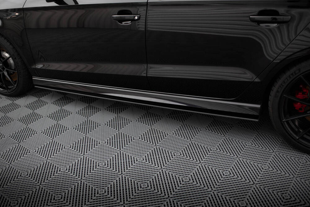 Zijskirts Audi RS3 Limousine 8V FL Maxton Street Pro