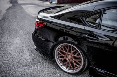 Diffuser Lexus LS Mk4 Facelift Glans Zwart