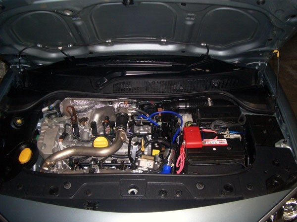 Pipercross Renault Megane Mk2 2.0 Turbo 09/04-Standard Luchtfilt