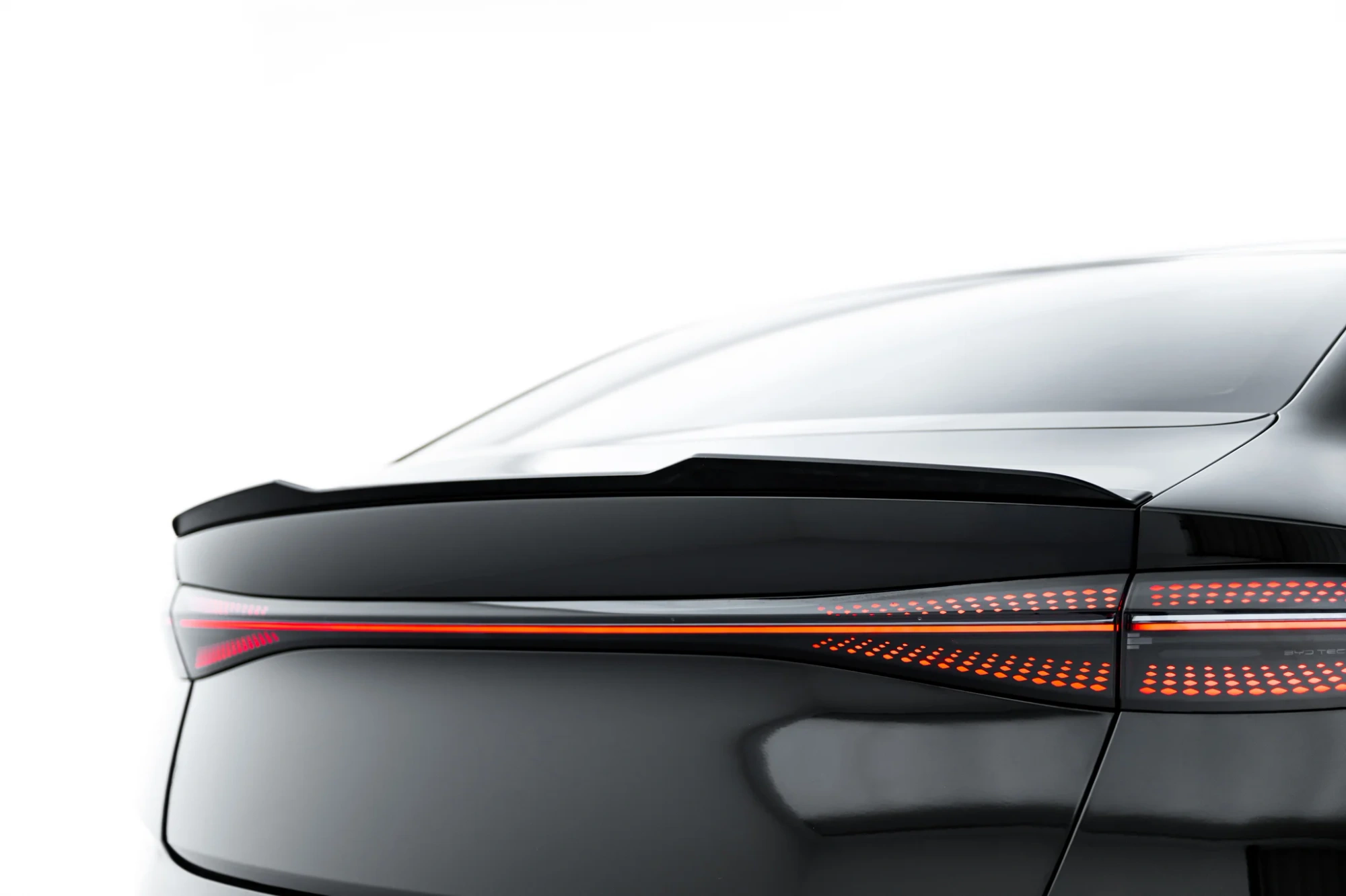 Spoiler Cap BYD Seal Mk1 – Maxton Design Glans Zwart