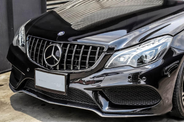 Grill Mercedes C207 W207 A207 Facelift (2013-2017) Coupe Cabrio GTR Look Glans Zwart/Chroom