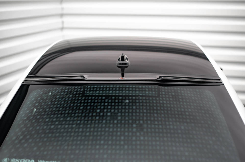 Dakspoiler Maxton Skoda Octavia Mk4 Glans Zwart
