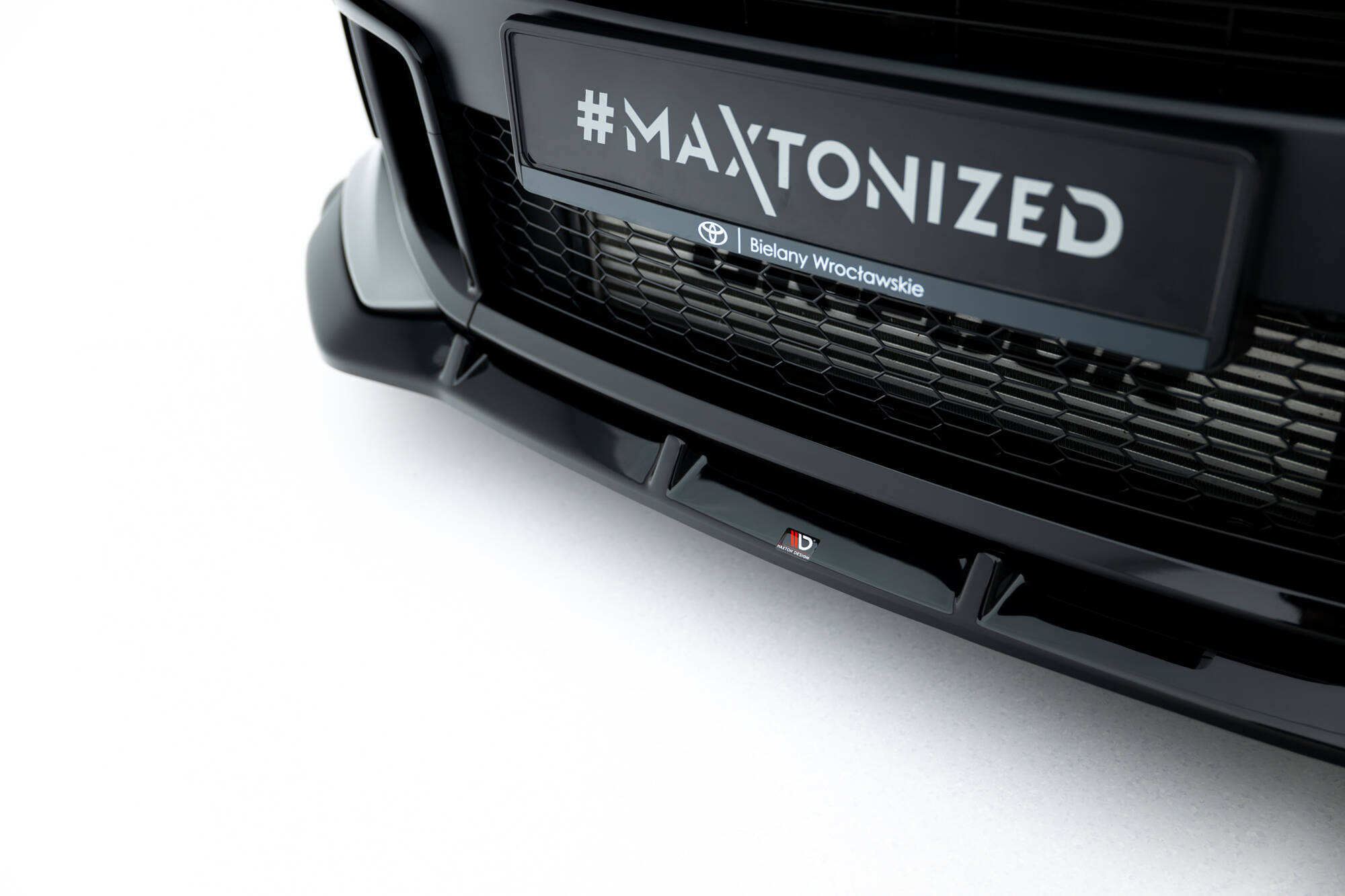 Voorspoiler Toyota GR Yaris MK4 Facelift Maxton Glanzend zwart