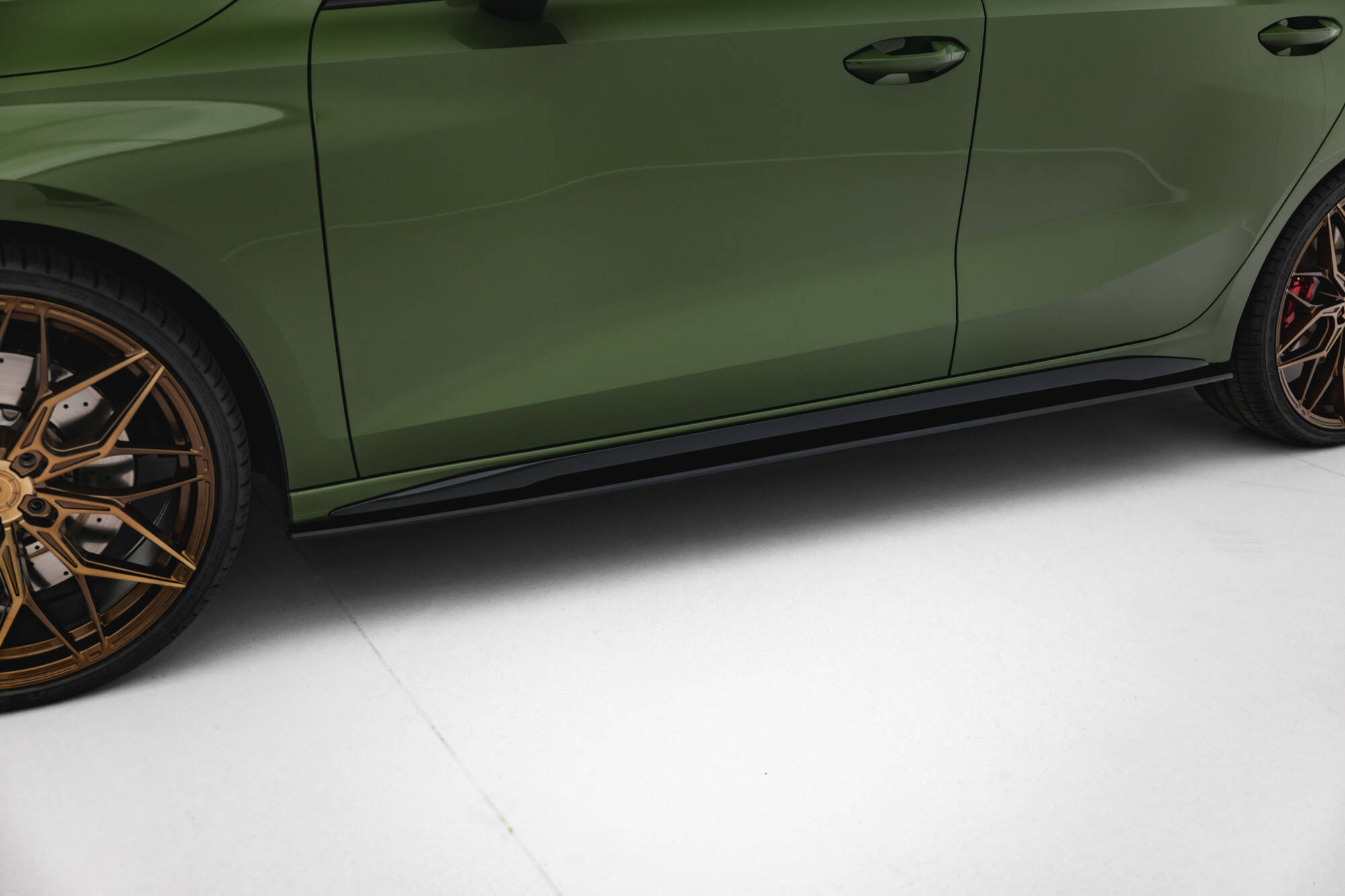 Street Pro Zijskirts Audi S3 / A3 S-line 8Y Facelift Maxton Glanzend zwart