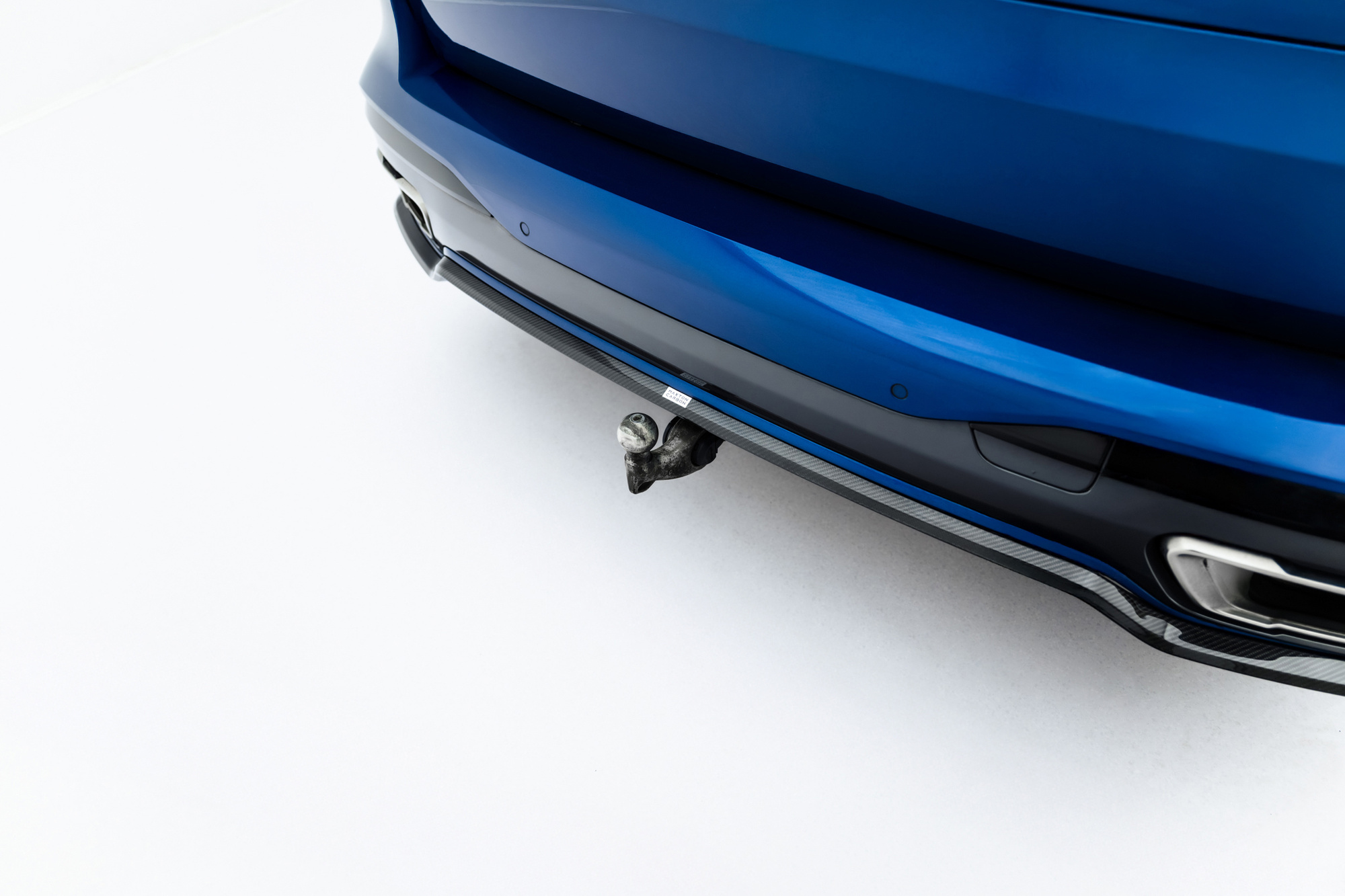 Prepreg Carbon Fiber Achterdiffuser BMW X7 M-Pack G07 / G07 Facelift (Met Trekhaak) – Maxton Design