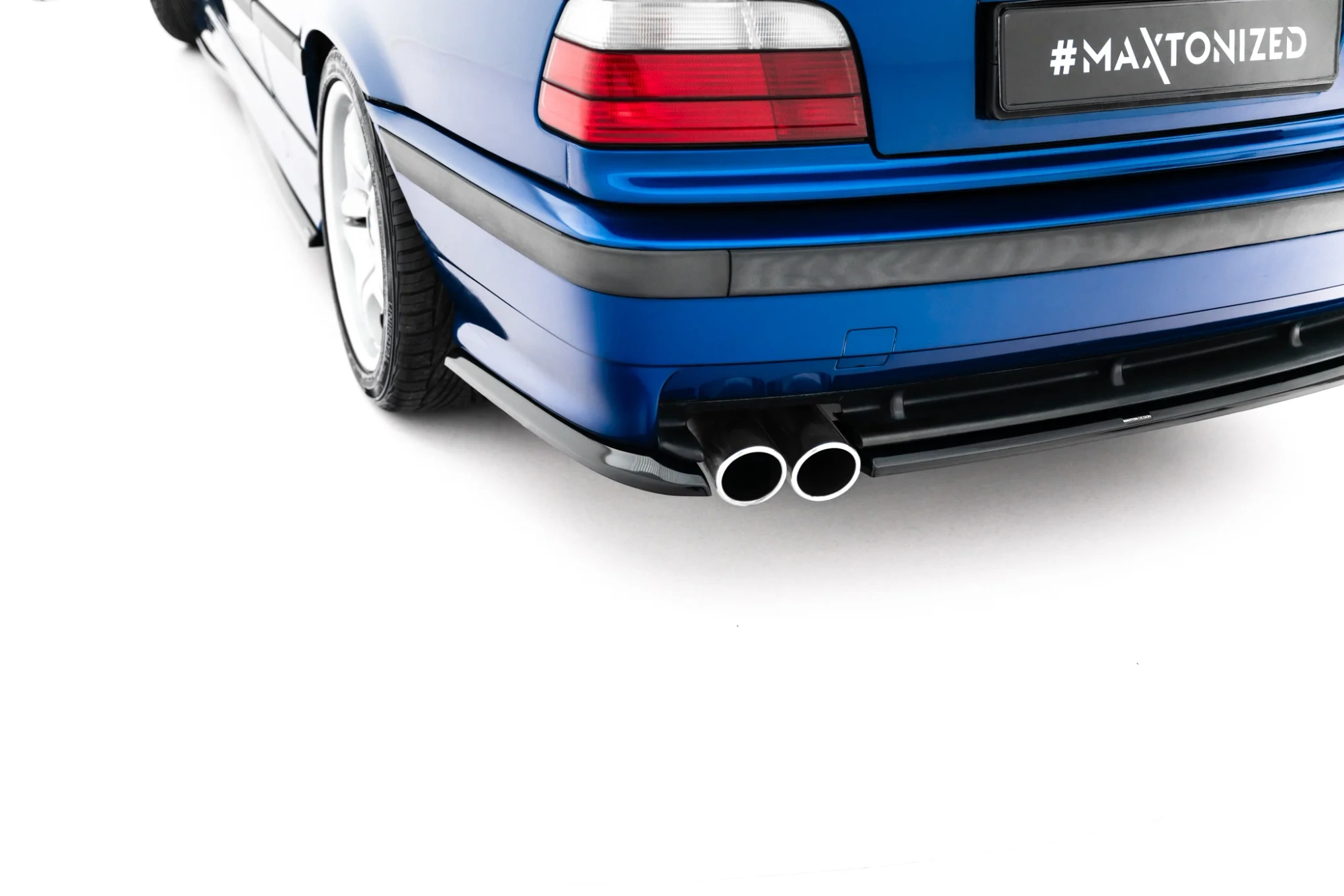 Achter Diffuser / Rear Side Splitters BMW M3 / 3 M-Pack Coupe / Cabrio E36