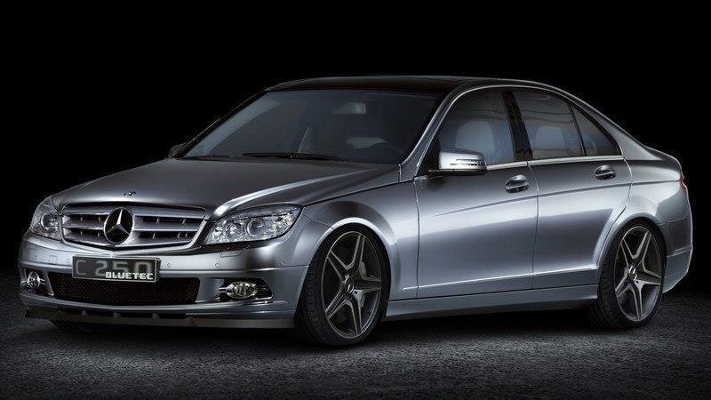 Voorspoiler Mercedes C-klasse W204 Maxton Design glans zwart