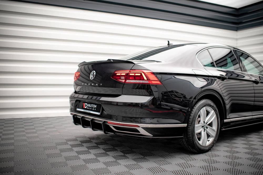 Street Pro Diffuser VW Passat B8 FL Maxton Glans Zwart