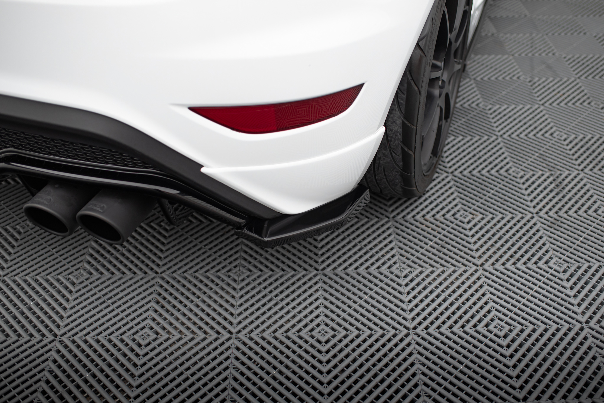Bodykit Ford Fiesta ST Mk7 Facelift V.1 (2013–2017)