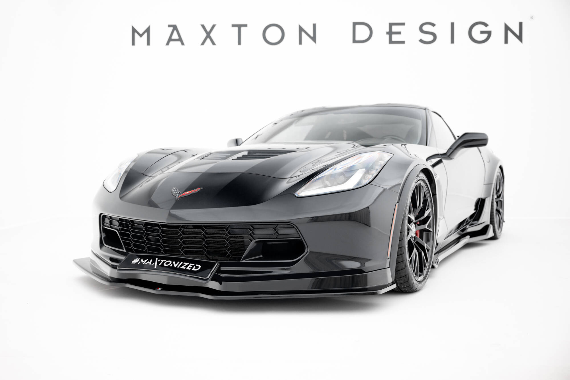 Bodykit Chevrolet Corvette Z06 C7 Maxton Glanzend zwart