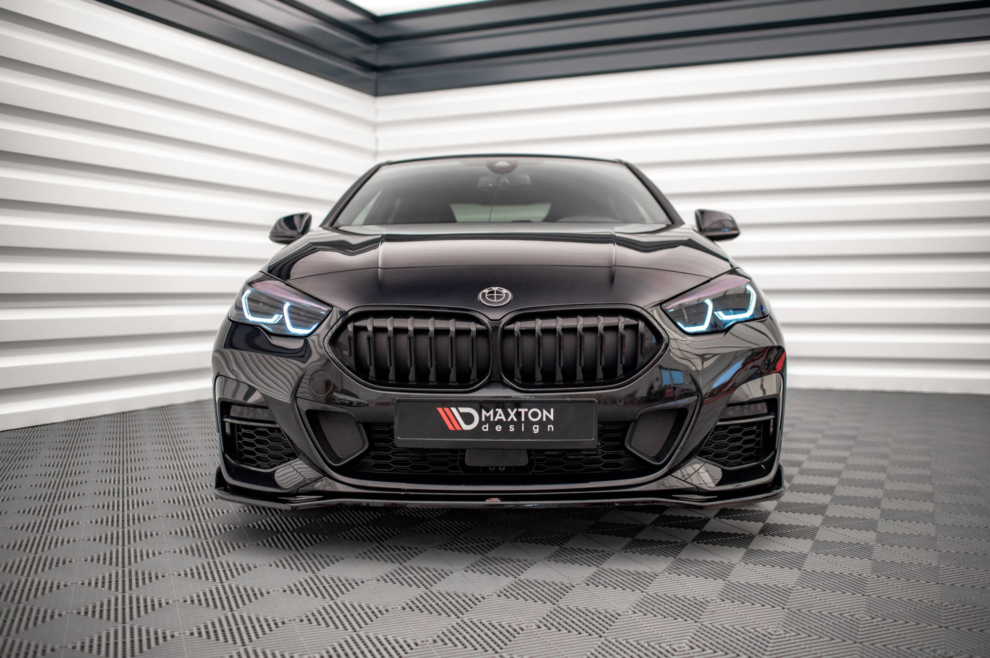 Bodykit BMW 2-serie M-pack Gran Coupe F44 Maxton Glanzend zwart