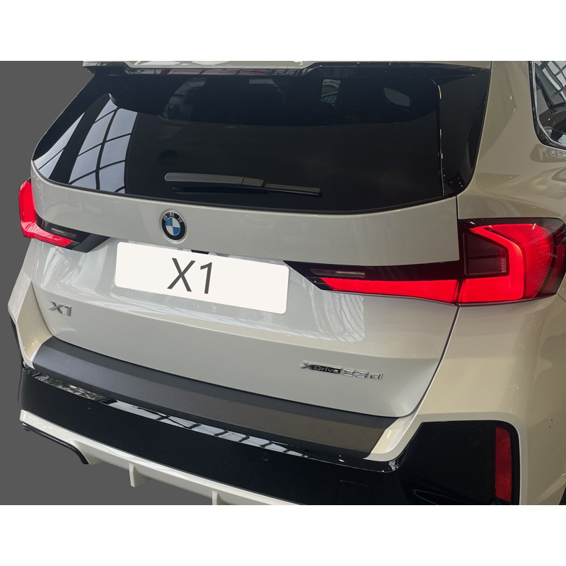 ABS Achterbumper beschermlijst  BMW X1 (U11) 'M' Sport 2022- Zwart