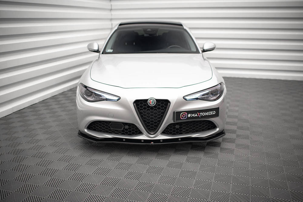 Voorspoiler V.1 Alfa Romeo Giulia Sport Maxton Glans Zwart
