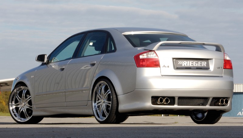 Achteraanzet met aanhanger koppeling Audi A4 8E Sedan Rieger
