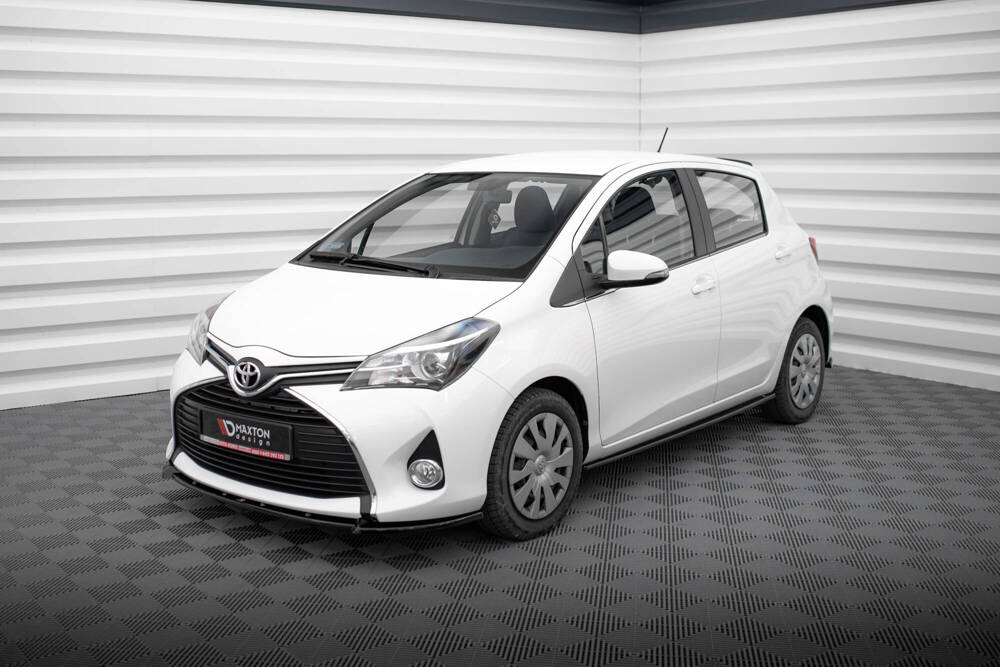 Voorspoiler Toyota Yaris Mk3 FL Maxton Glans Zwart