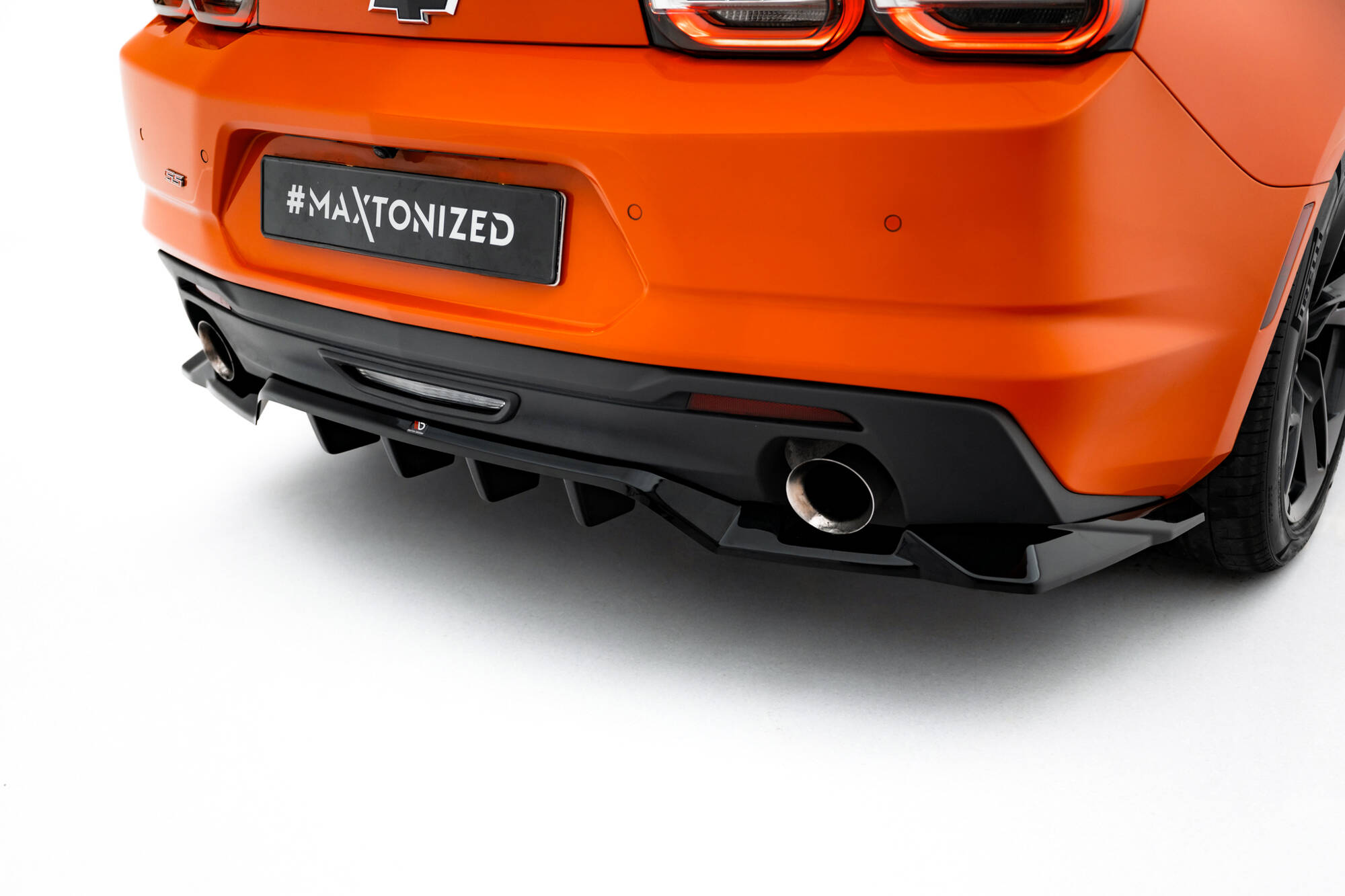 Achter Diffuser Chevrolet Camaro SS MK6 Facelift Maxton Glanzend zwart