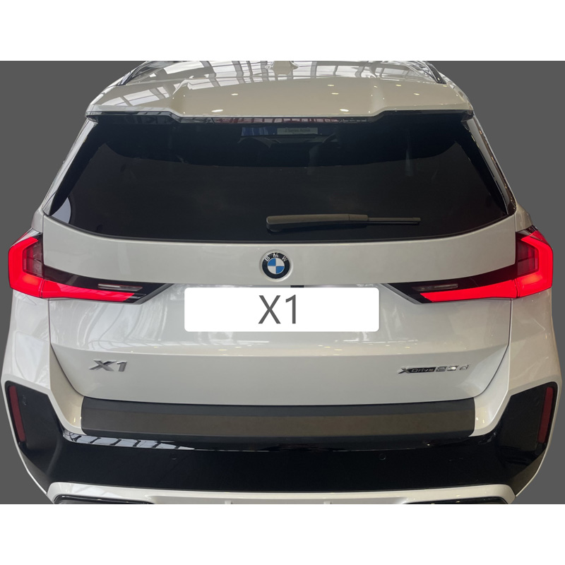 ABS Achterbumper beschermlijst  BMW X1 (U11) 'M' Sport 2022- Zwart