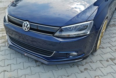 Voorspoiler VW Jetta MK6 Glans Zwart