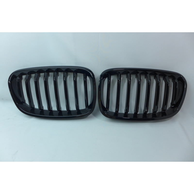 Glanzend zwarte Grills  BMW 1-Serie F20/F21 2011-2015