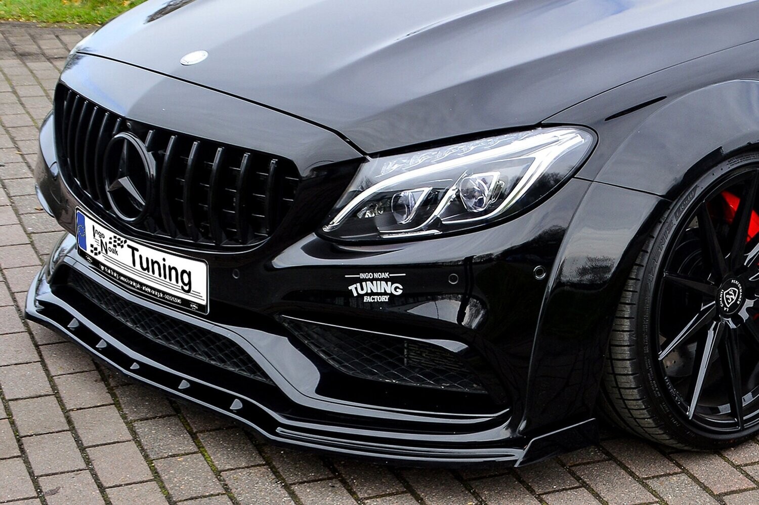 Voorspoilerlip met vleugel Mercedes C-Klasse C63AMG W205/C205/A205/S205