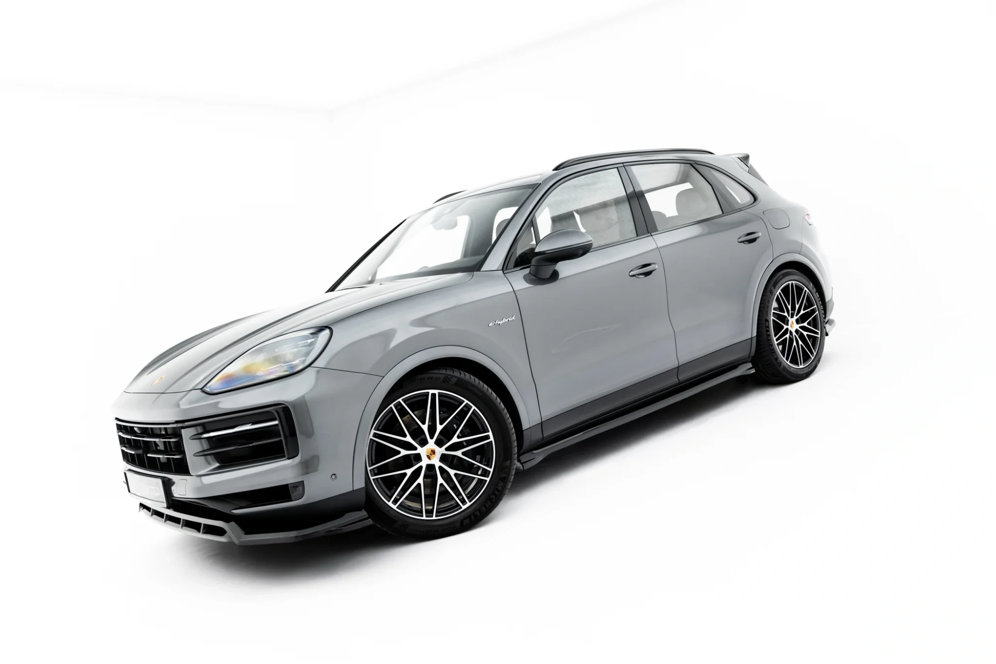 Zijskirts Porsche Cayenne Sport Design 18-23 Maxton Glans Zwart