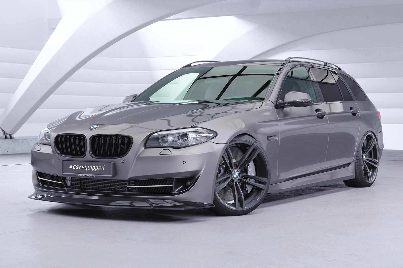 Voorspoiler BMW 5er F10 / F11 glans zwart   01/2010-07/2013