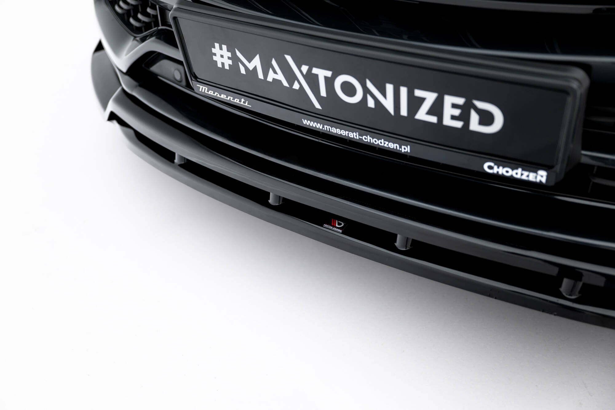 Voorspoiler Maserati Levante GT MK1 Facelift maxton Glanzend zwart