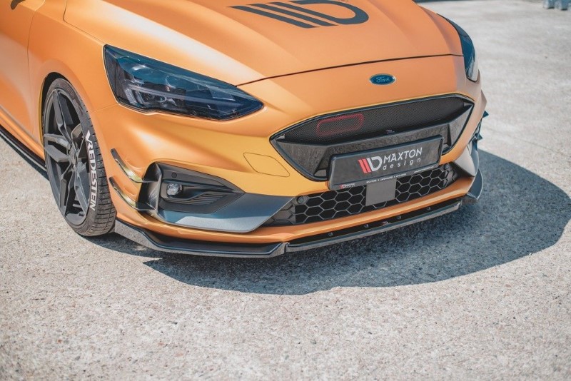 Voorspoiler Ford Focus ST / ST-Line Mk4 V.7 Glanzend Zwart