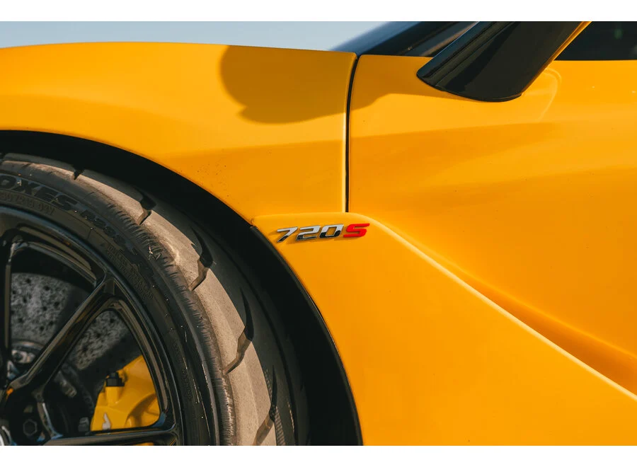 Inozetek Super Gloss Metallic Dandelion Yellow - MSG019-18M