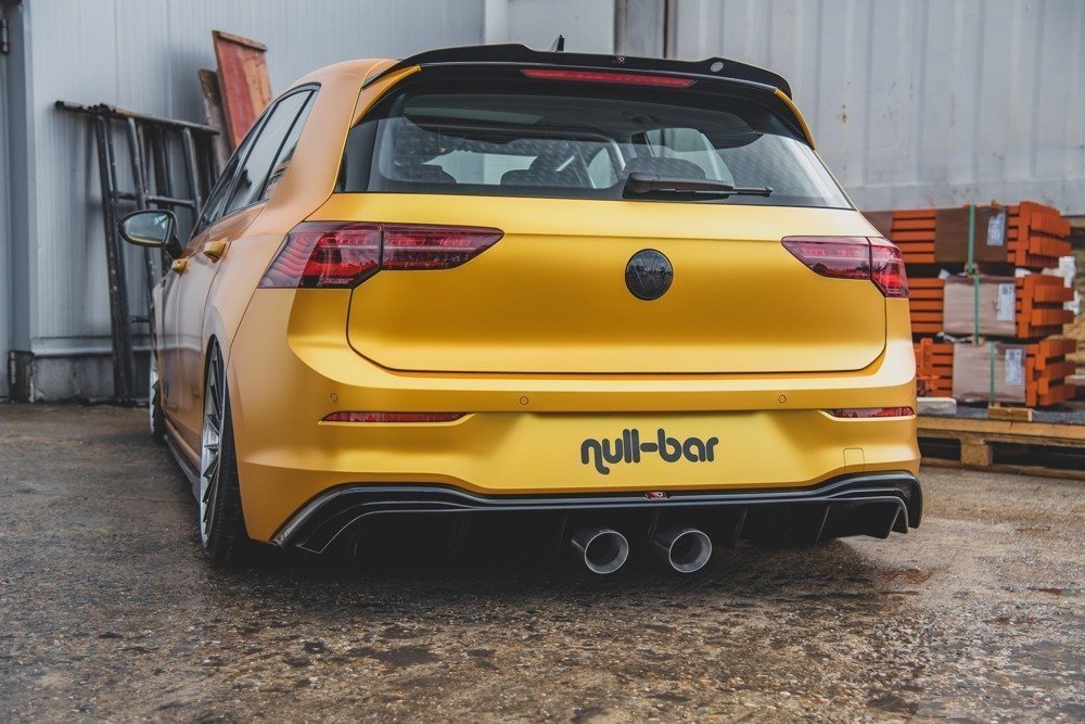 Diffuser Volkswagen Golf 8 Glans Zwart (R32 LOOK) met uitlaat