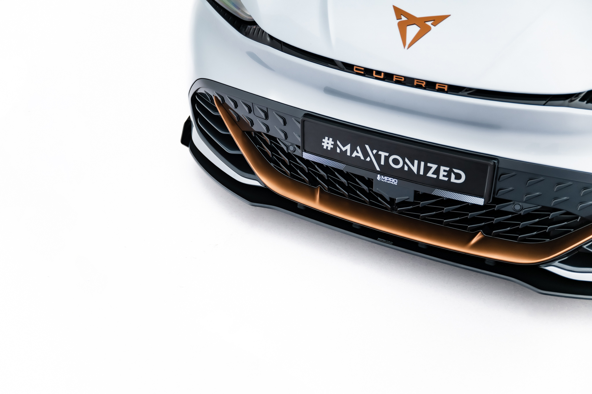Street Pro Voorspoiler + Flaps Cupra Born Mk1 2021 – Maxton Design