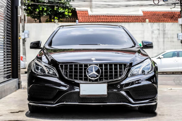 Grill Mercedes C207 W207 A207 Facelift (2013-2017) Coupe Cabrio GTR Look Glans Zwart/Chroom