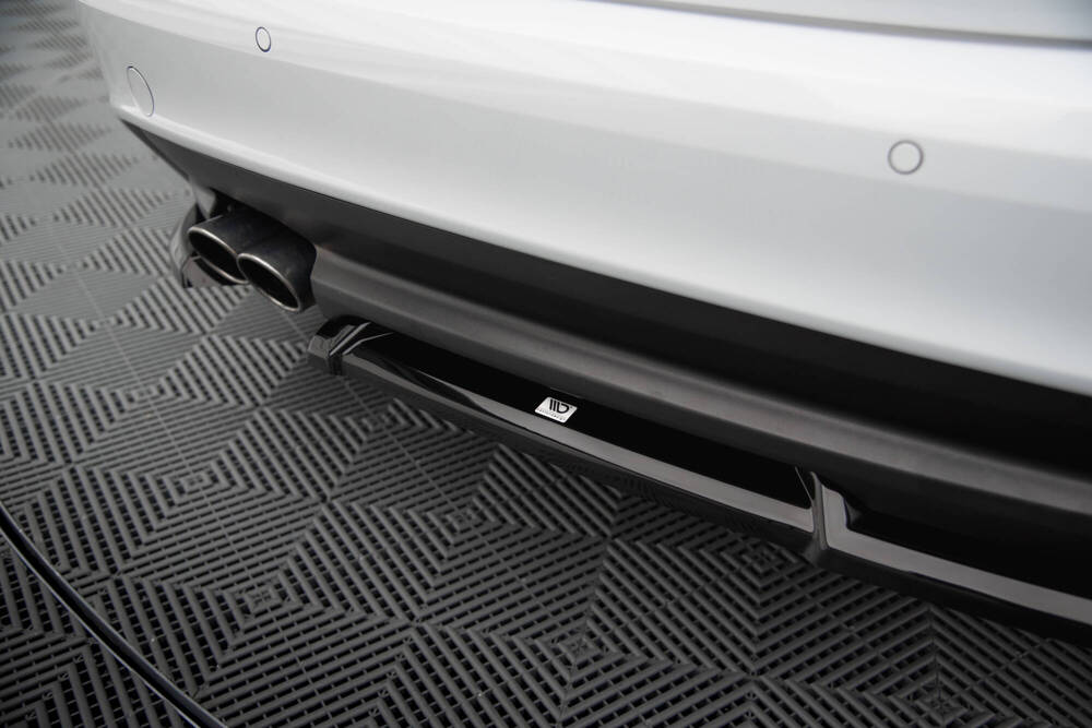 Diffuser Jaguar XE R-Sport X760 Maxton Glans Zwart