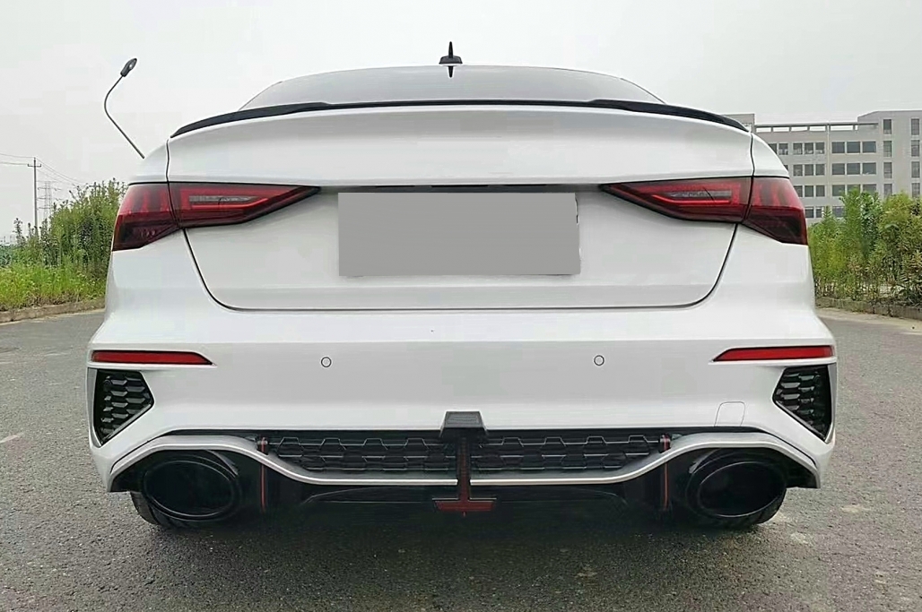 Diffuser Audi S3 Sedan 8Y RS-Look Zwart met sierstukken
