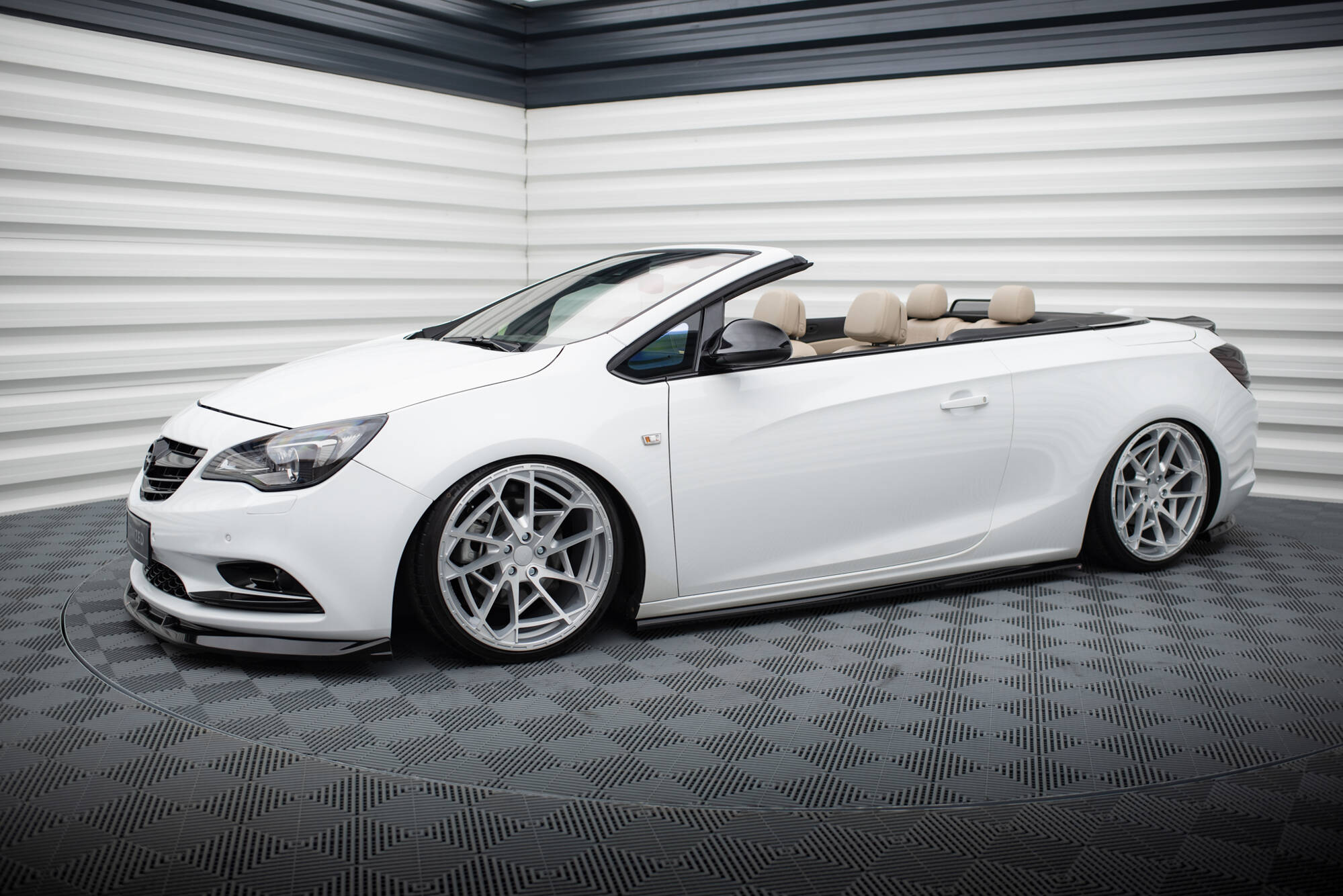 Bodykit Opel Cascada Maxton Glanzend zwart