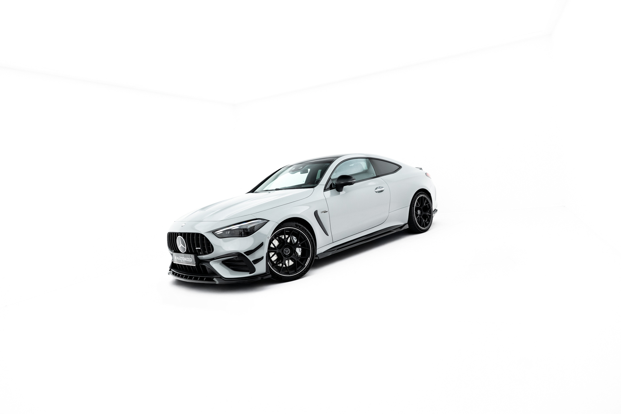 Zijskirts Mercedes-AMG CLE 53 Aero C236