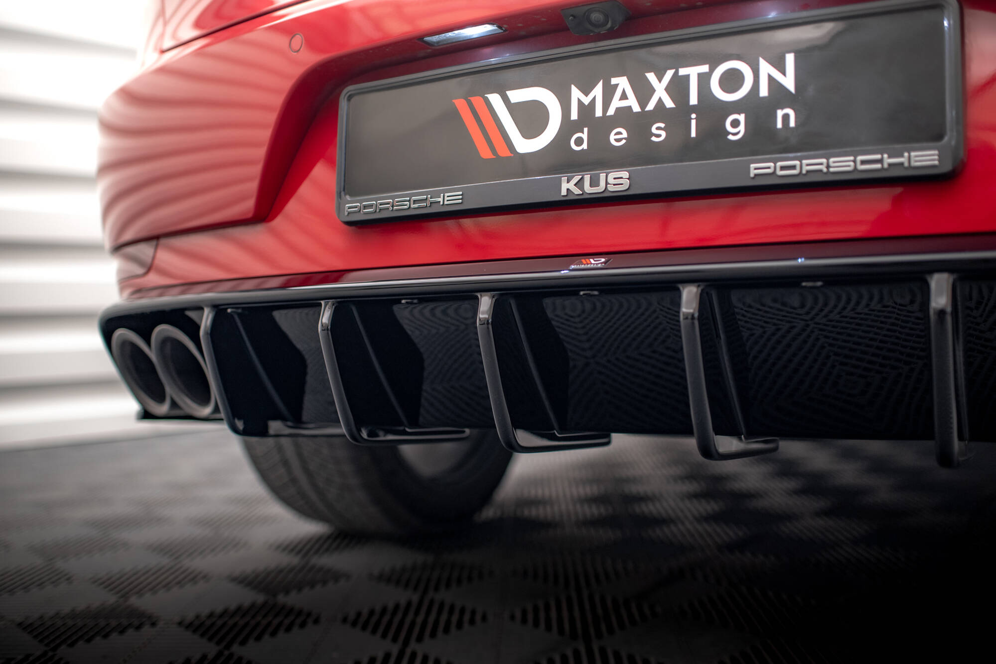 Achter Diffuser Porsche Macan GTS / Sport Design MK1 Facelift Maxton Glanzend zwart
