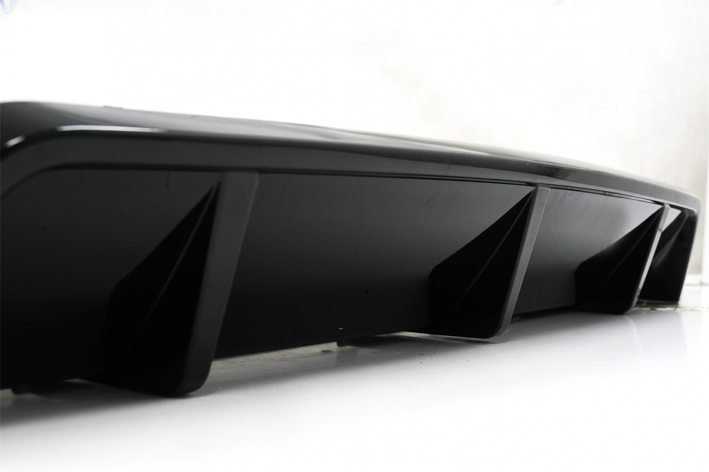 Diffuser BMW X5 G05 M-Tech Black Knight Design Glans Zwart