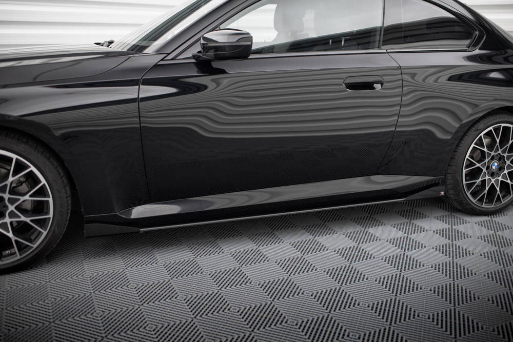 Zijskirts met Canards Street Pro BMW 2 Serie Coupe G42 Maxton
