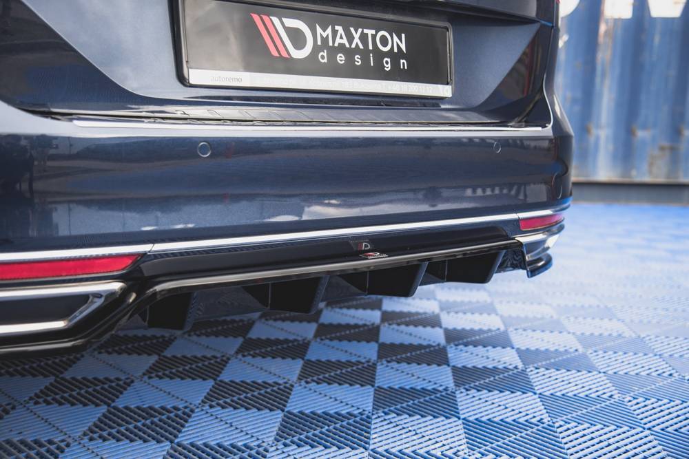 Diffuser V.2 VW Passat B8 Glans Zwart