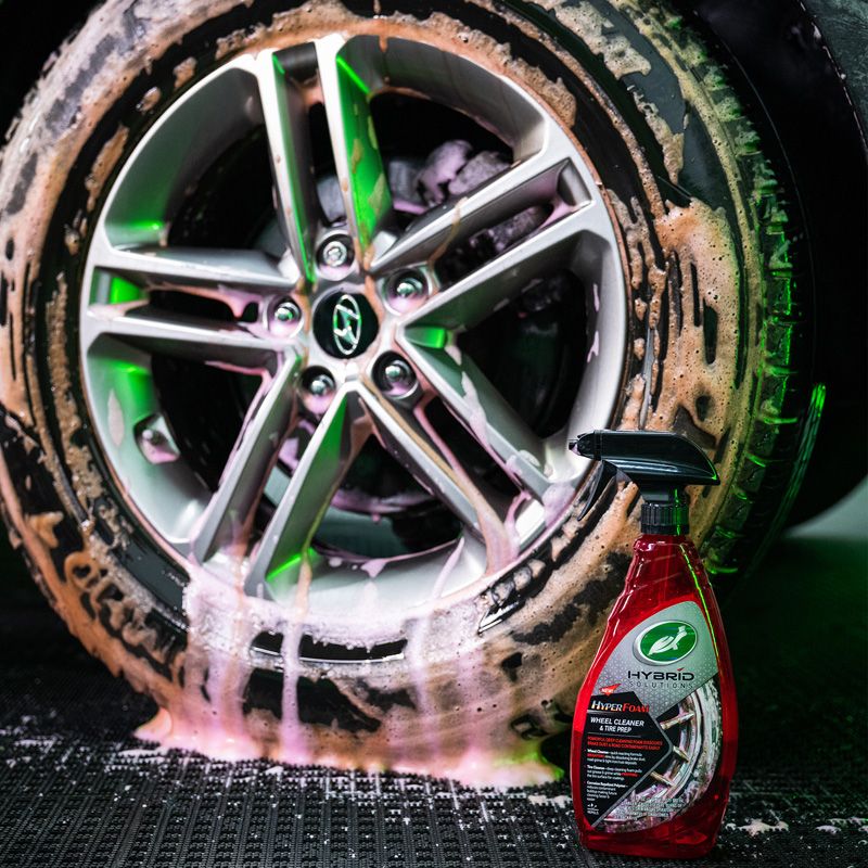 Turtle Wax HS Hyperfoam Wheel & Tyre Cleaner 680ml