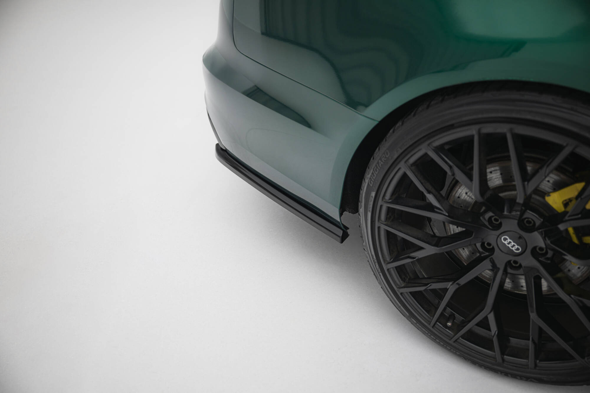 Achterzij Spoilers V.2 Audi A6 S-line / S6 C7 Maxton Glanzend zwart