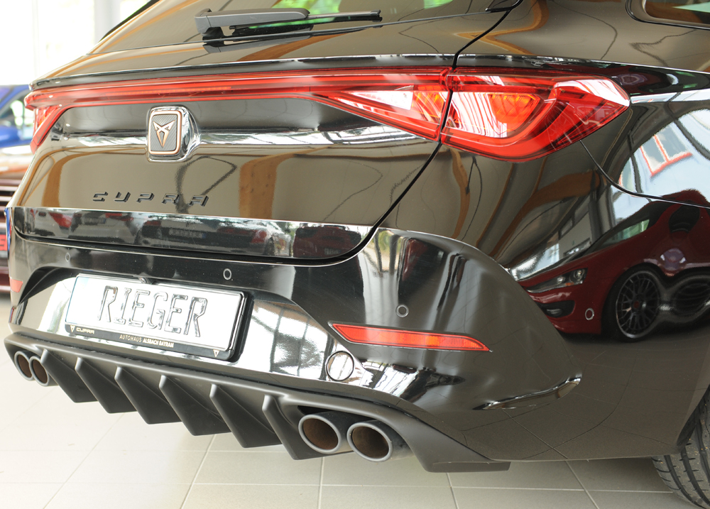 Achterdiffuser voor Cupra León (KL) met trekhaak (09.20-06.24)