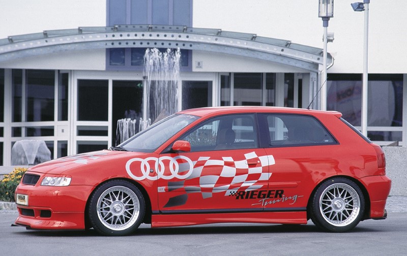 Zijskirts Audi A3 8L met schacht ABS Rieger